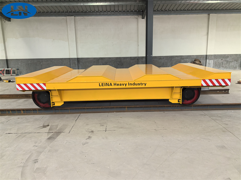 بھاری مشینری ٹرانسفر کارٹون