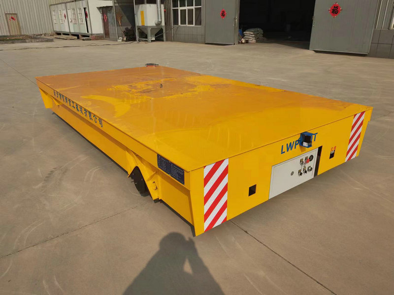 ٹریکلیس الیکٹرک فلیٹ کار