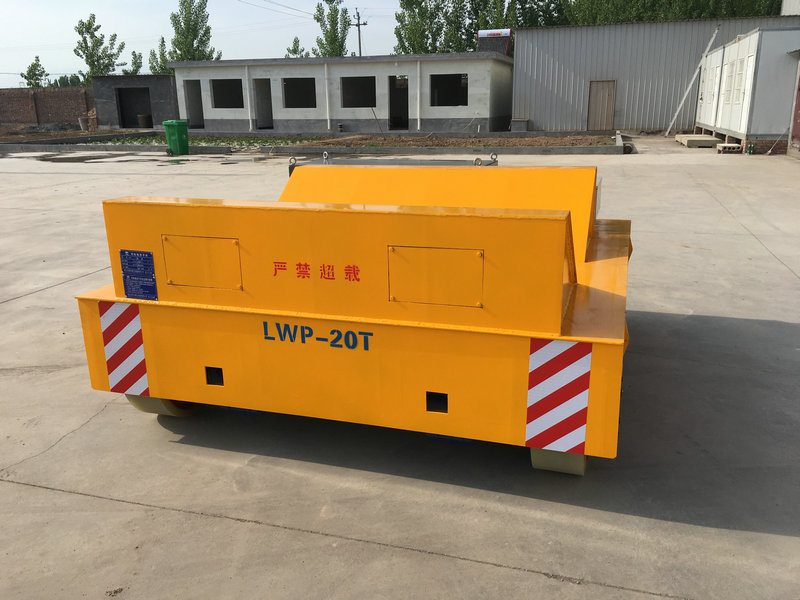 20 ٹن کولر ٹرانسپورٹ کار