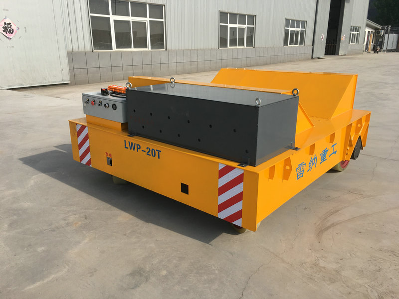 20 ٹن کولر ٹرانسپورٹ کار