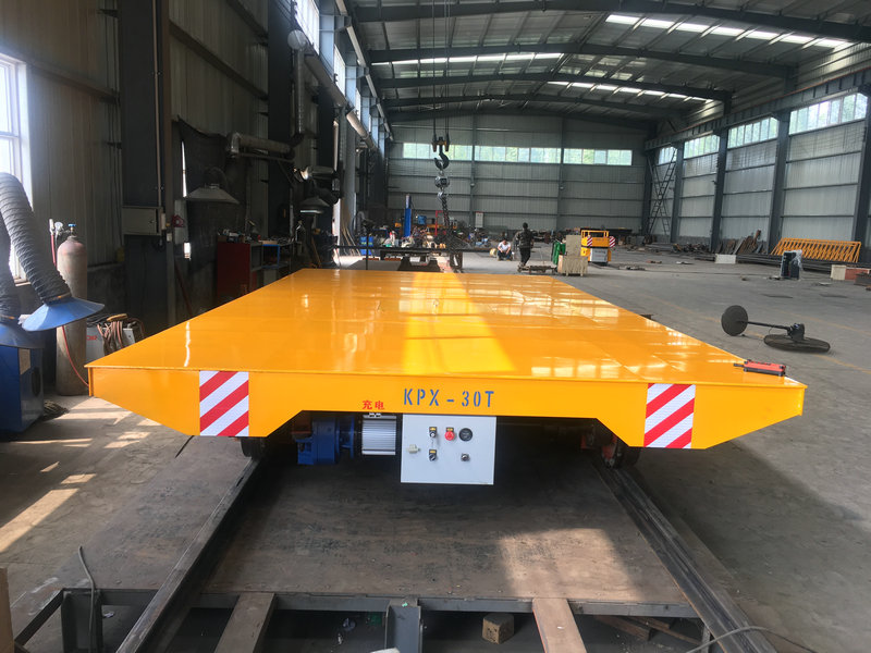 30 ٹن صنعتی ٹرانسفر ٹرک